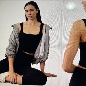 Athleta Square Neck Crop Sports Bra